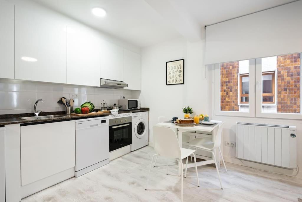Apartmán Piso En El Corazon De Gijón Exteriér fotografie