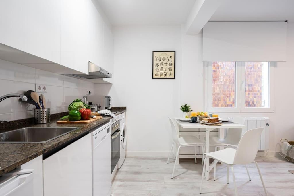 Apartmán Piso En El Corazon De Gijón Exteriér fotografie